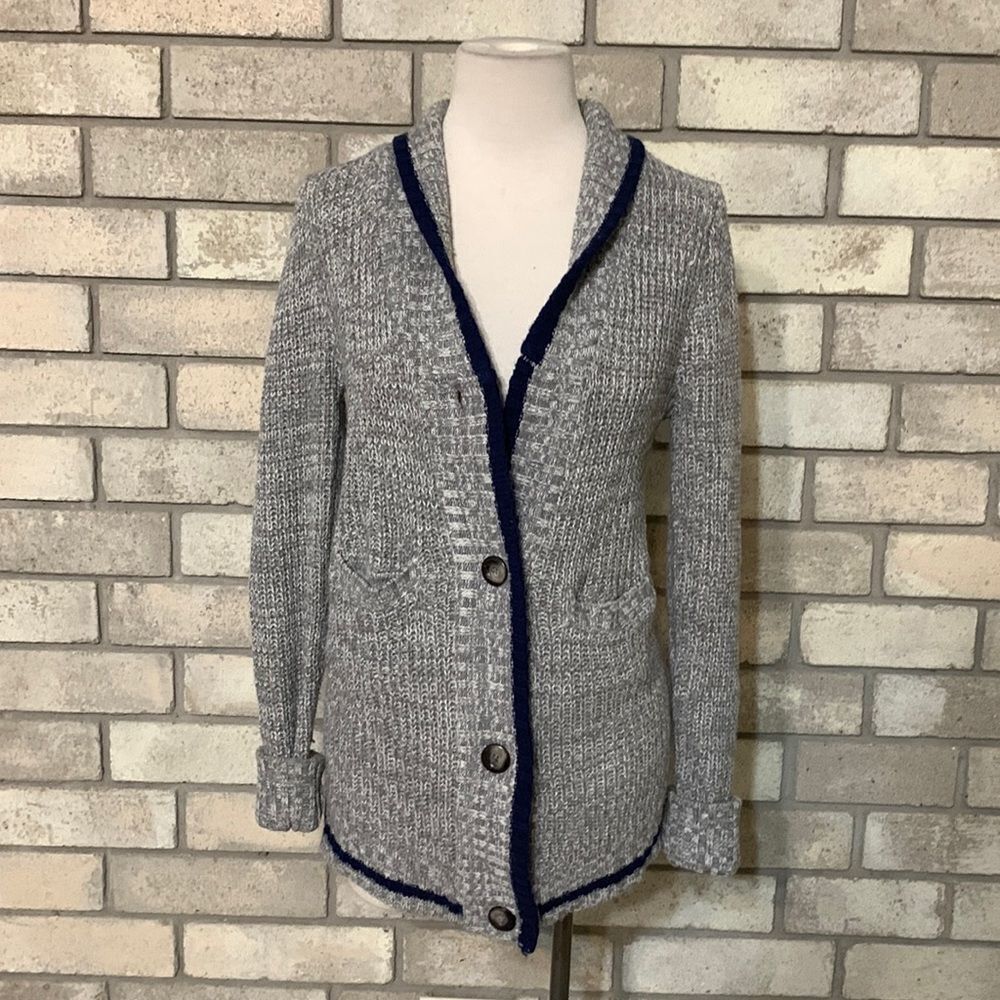 3for$20 cardigan small